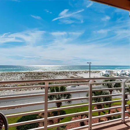 Palm Beach Club 3-235